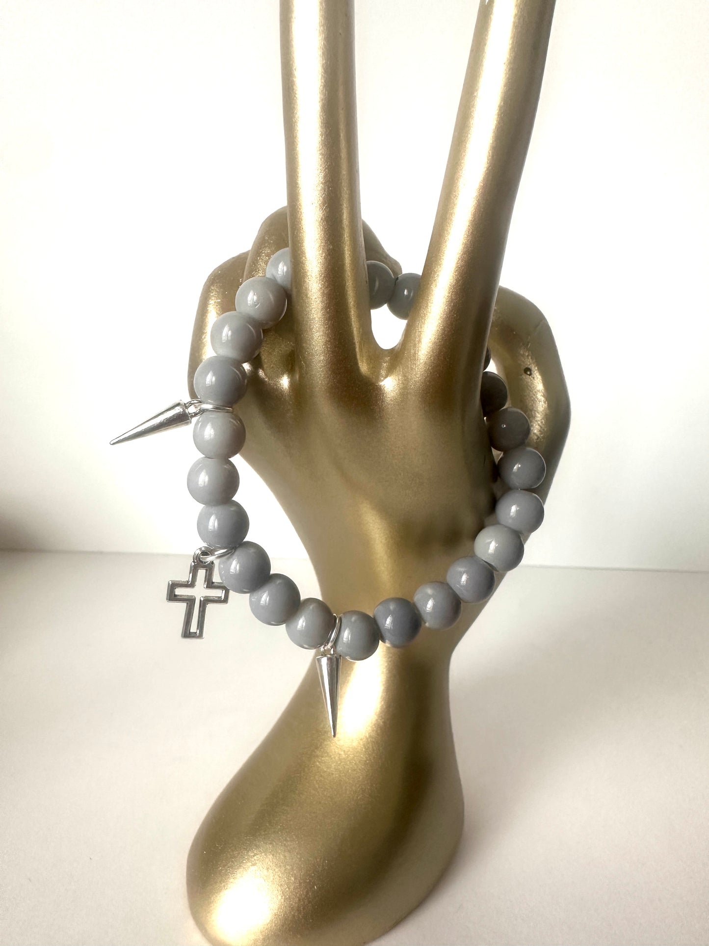 Dust spike bracelet